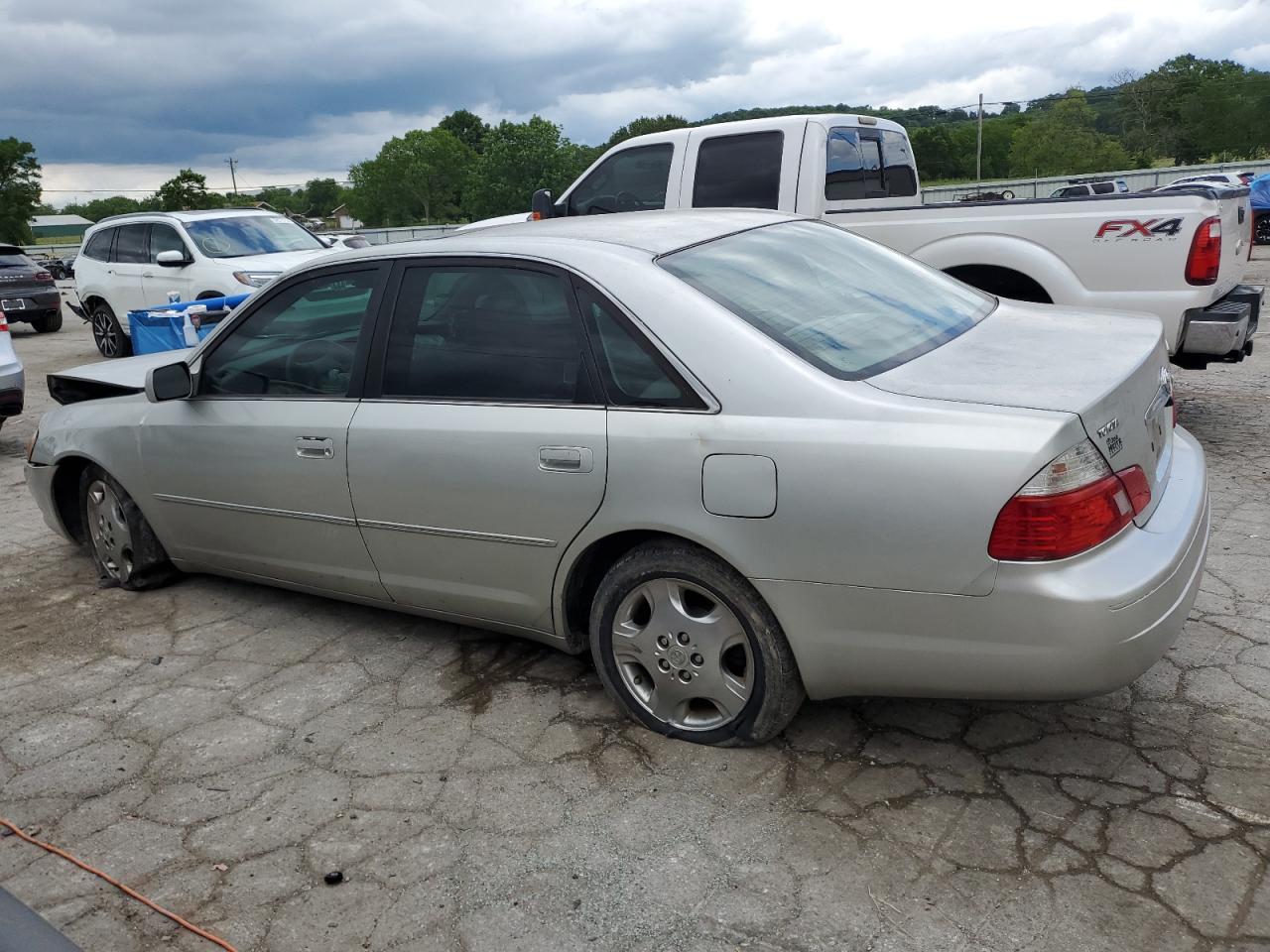 4T1BF28B33U317577 2003 Toyota Avalon Xl