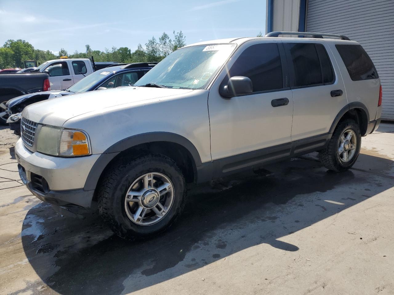 1FMZU73K93UB32104 2003 Ford Explorer Xlt