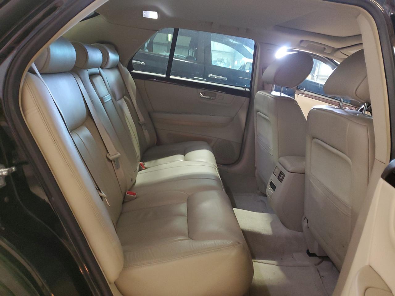 1G6KD5E63BU121997 2011 Cadillac Dts Luxury Collection