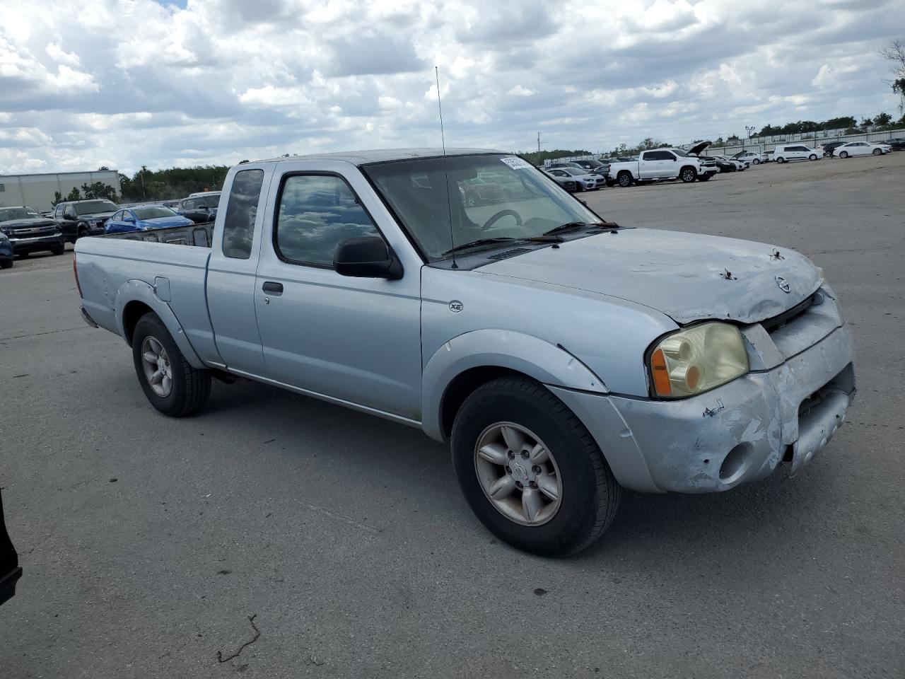 1N6DD26S62C354775 2002 Nissan Frontier King Cab Xe