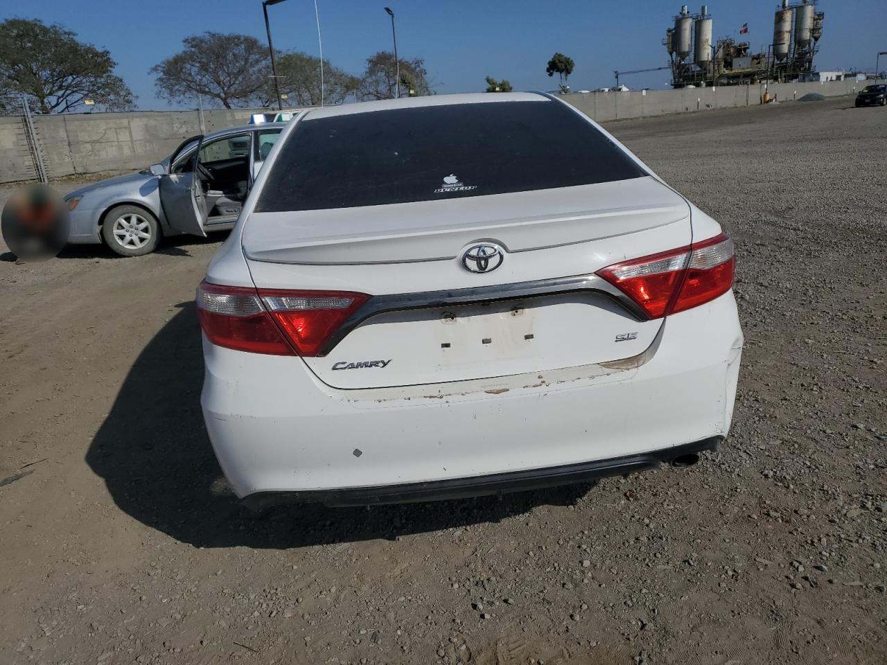 4T1BF1FKXGU144370 2016 Toyota Camry Le