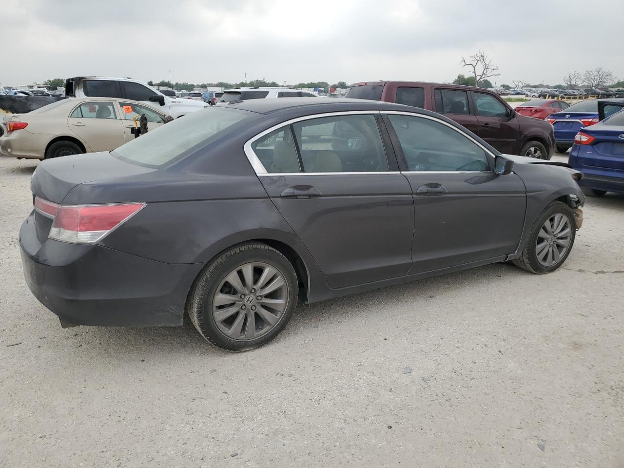 1HGCP2F83BA100903 2011 Honda Accord Exl