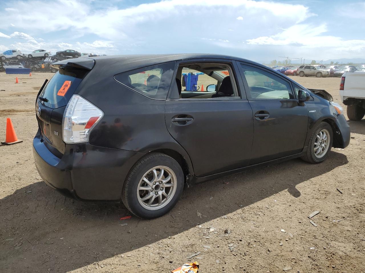 JTDZN3EU1E3318706 2014 Toyota Prius V