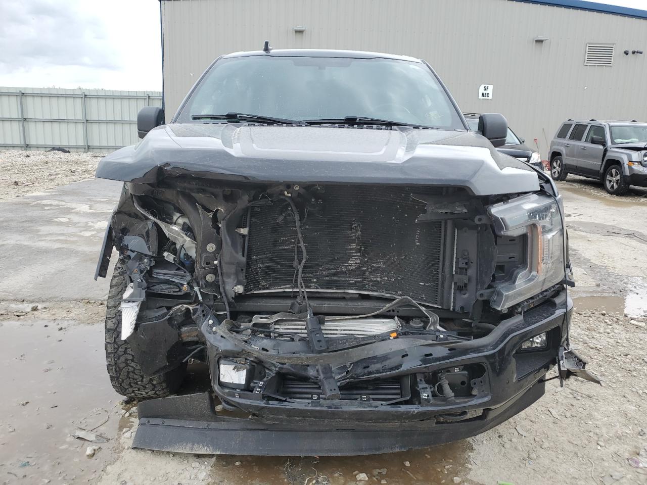 1FTEW1EG0JFE68261 2018 Ford F150 Supercrew 1FTEW1EG0JFE68261 2018 Ford F150 Supercrew