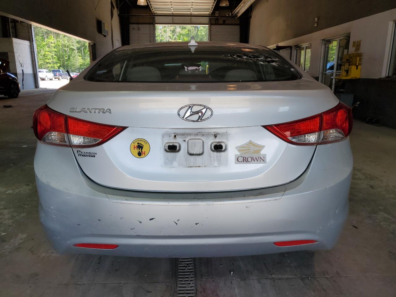 5NPDH4AE8DH174404 2013 Hyundai Elantra Gls