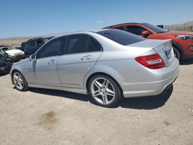 VIN WDDGF4HB8DR279781 2013 Mercedes-Benz C-Class, 250 no.2