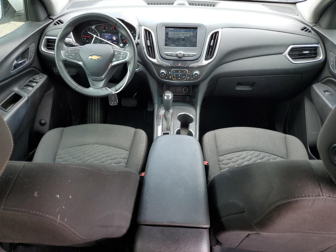 3GNAXKEV9KS673632 2019 Chevrolet Equinox Lt