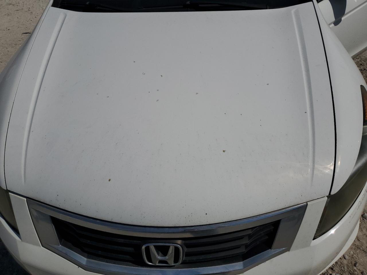 1HGCP26429A198880 2009 Honda Accord Lxp