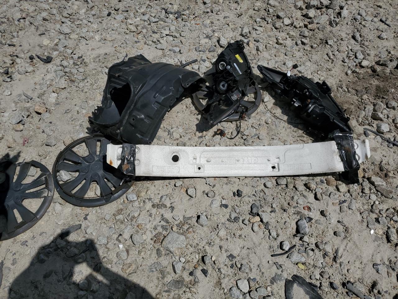 JM1BL1UG8B1377251 2011 Mazda 3 I