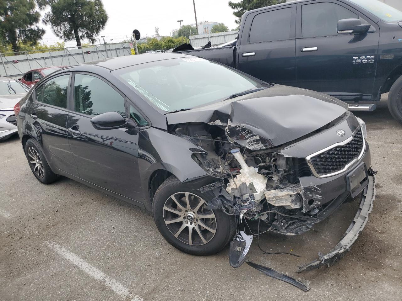 3KPFL4A74JE249172 2018 Kia Forte Lx