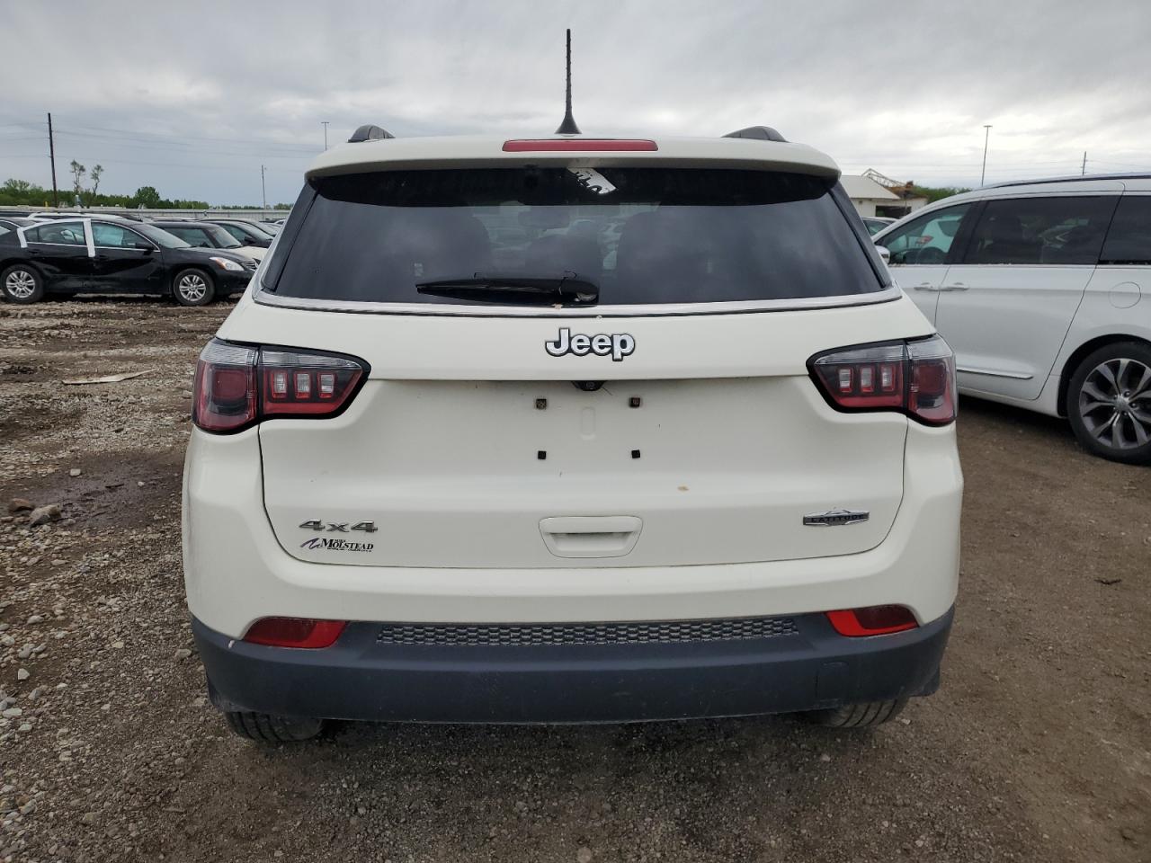 2019 Jeep Compass Latitude vin: 3C4NJDBB0KT656164