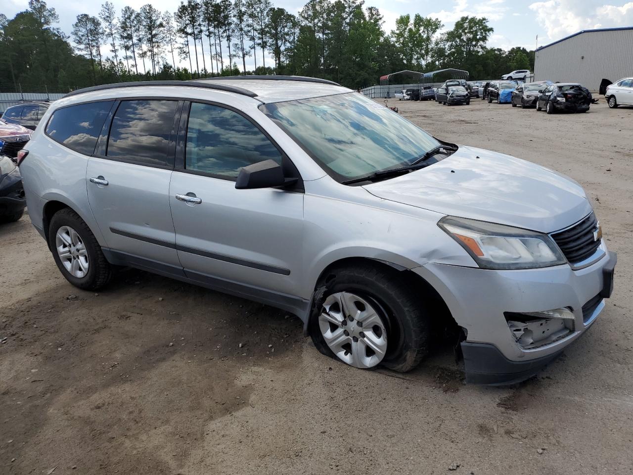 2014 Chevrolet Traverse Ls vin: 1GNKRFKD2EJ213025