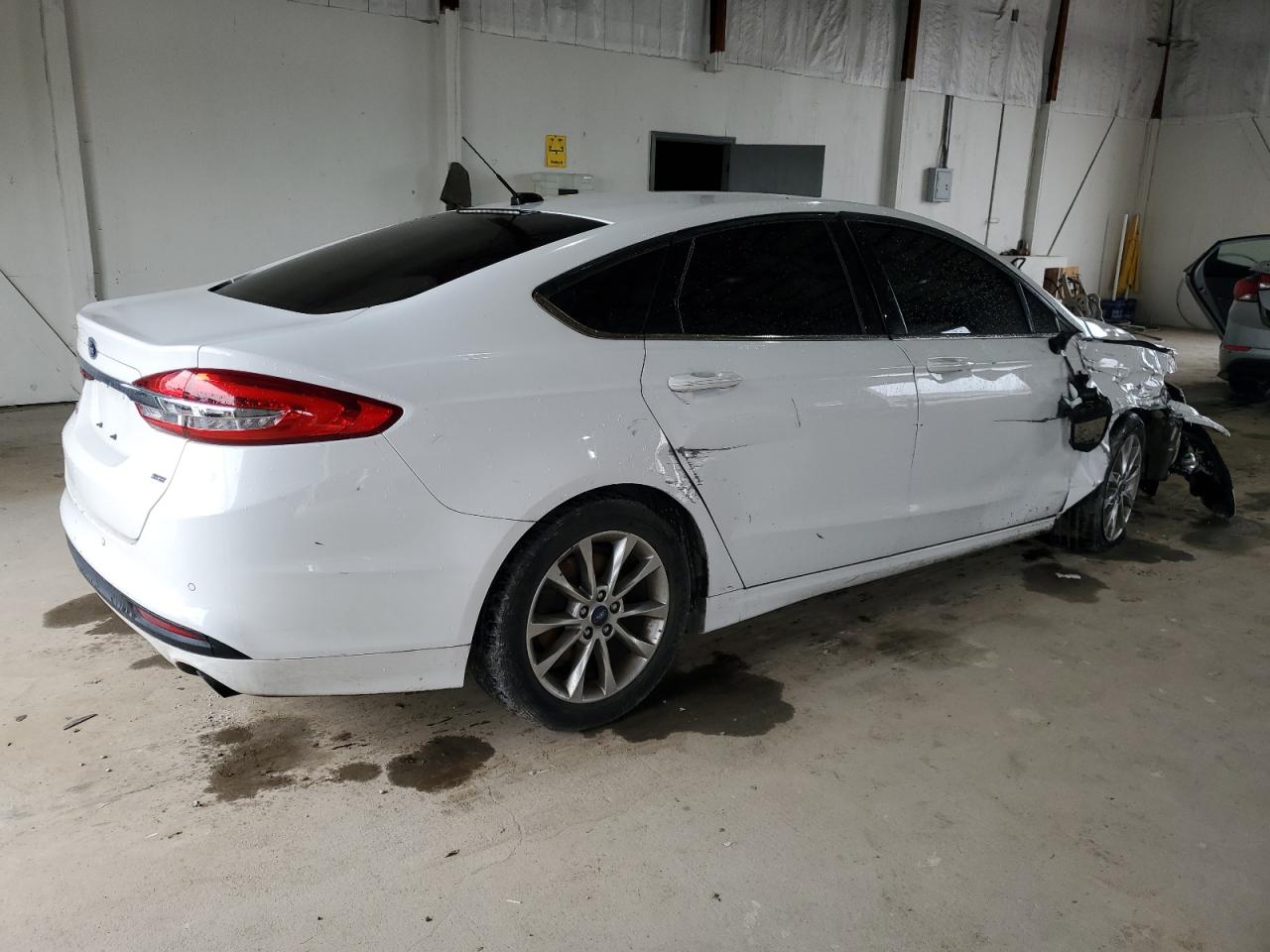 3FA6P0H70HR383219 2017 Ford Fusion Se