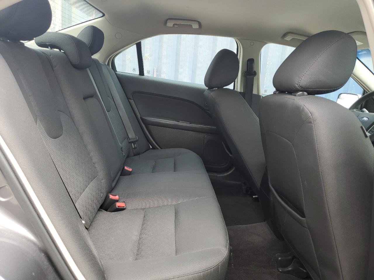 3FAHP0HAXBR323444 2011 Ford Fusion Se