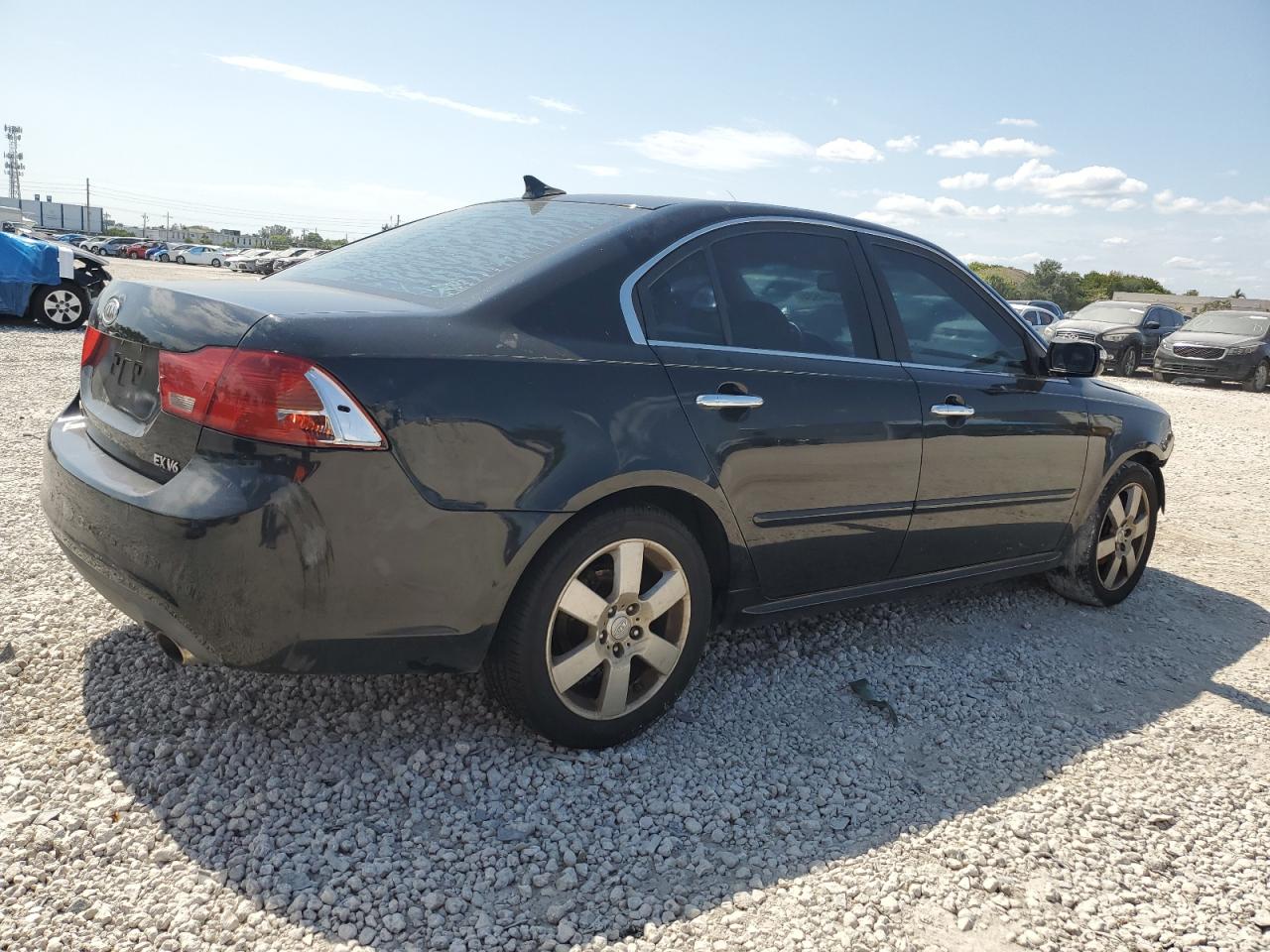 KNAGH4A4XA5393944 2010 Kia Optima Ex