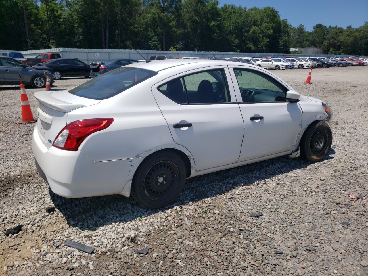 3N1CN7AP9GL841141 2016 Nissan Versa S