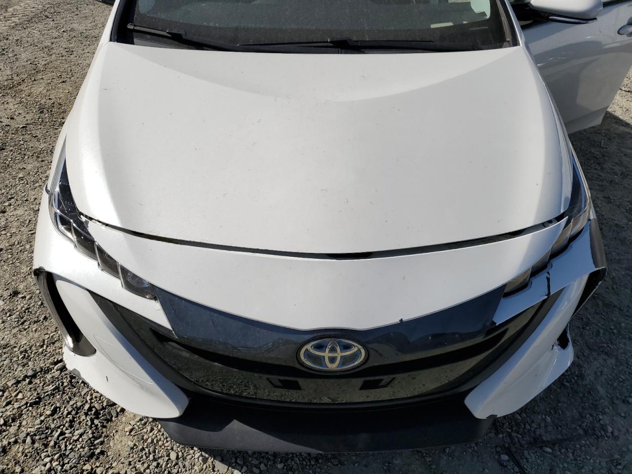 JTDKARFP4J3099520 2018 Toyota Prius Prime