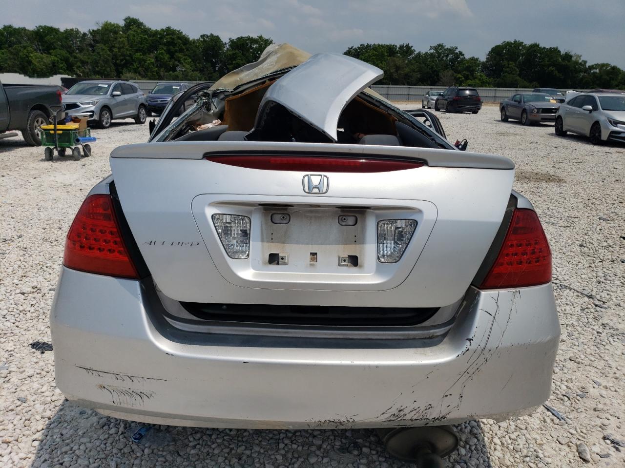 1HGCM56346A070489 2006 Honda Accord Se