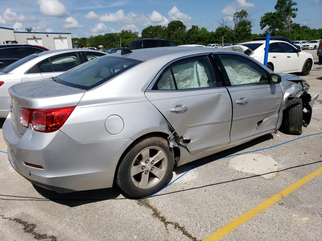 2013 Chevrolet Malibu Ls vin: 1G11B5SAXDF154633