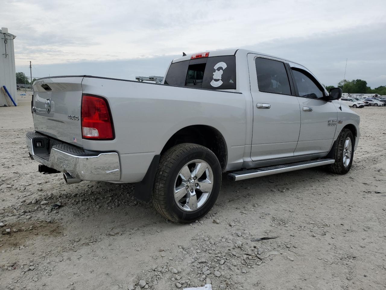 1C6RR7LT9FS758970 2015 Ram 1500 Slt