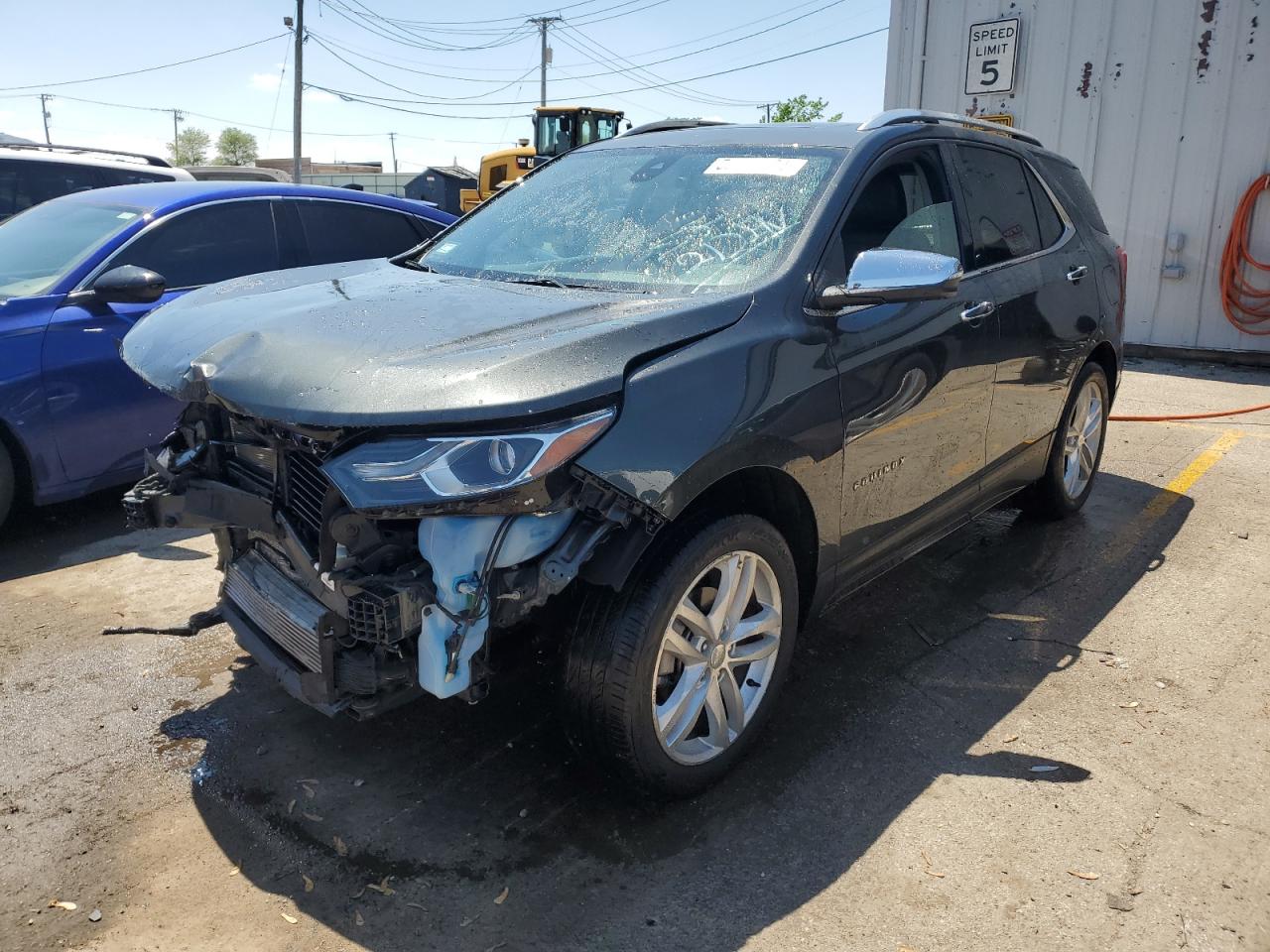 3GNAXVEV4JS512136 2018 Chevrolet Equinox Premier