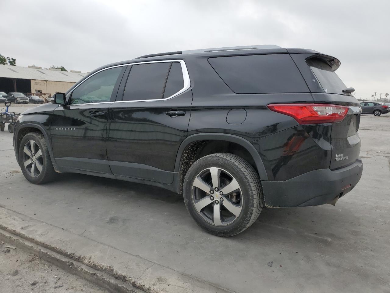 1GNERHKWXJJ271047 2018 Chevrolet Traverse Lt