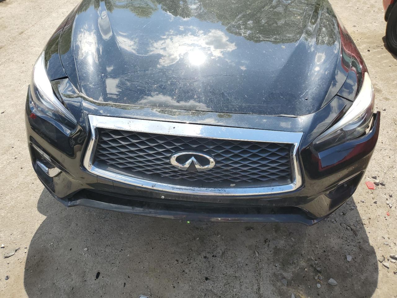 JN1EV7AR2JM432101 2018 Infiniti Q50 Luxe