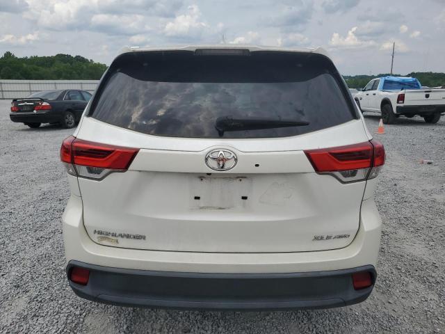 2018 Toyota Highlander Se VIN: 5TDJZRFH6JS822344 Lot: 56341004