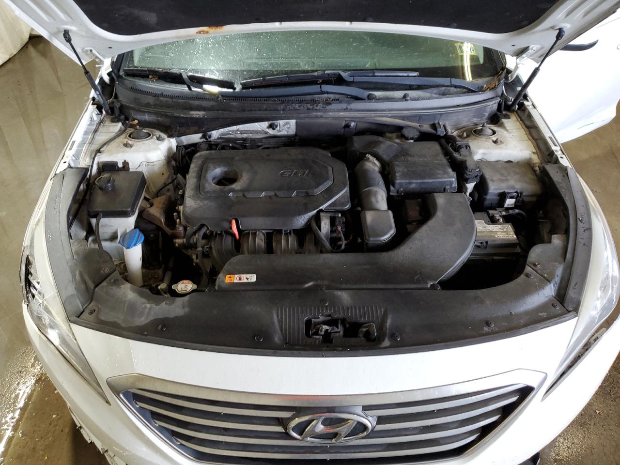 5NPE24AF2FH033748 2015 Hyundai Sonata Se