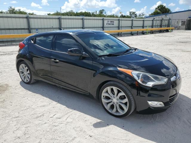 2013 Hyundai Veloster VIN: KMHTC6AD0DU137832 Lot: 53644924