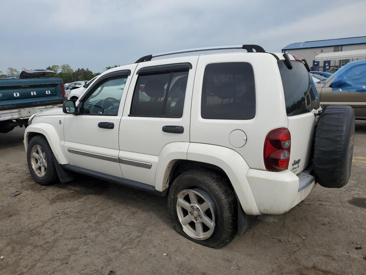 1J4GL58KX6W164705 2006 Jeep Liberty Limited