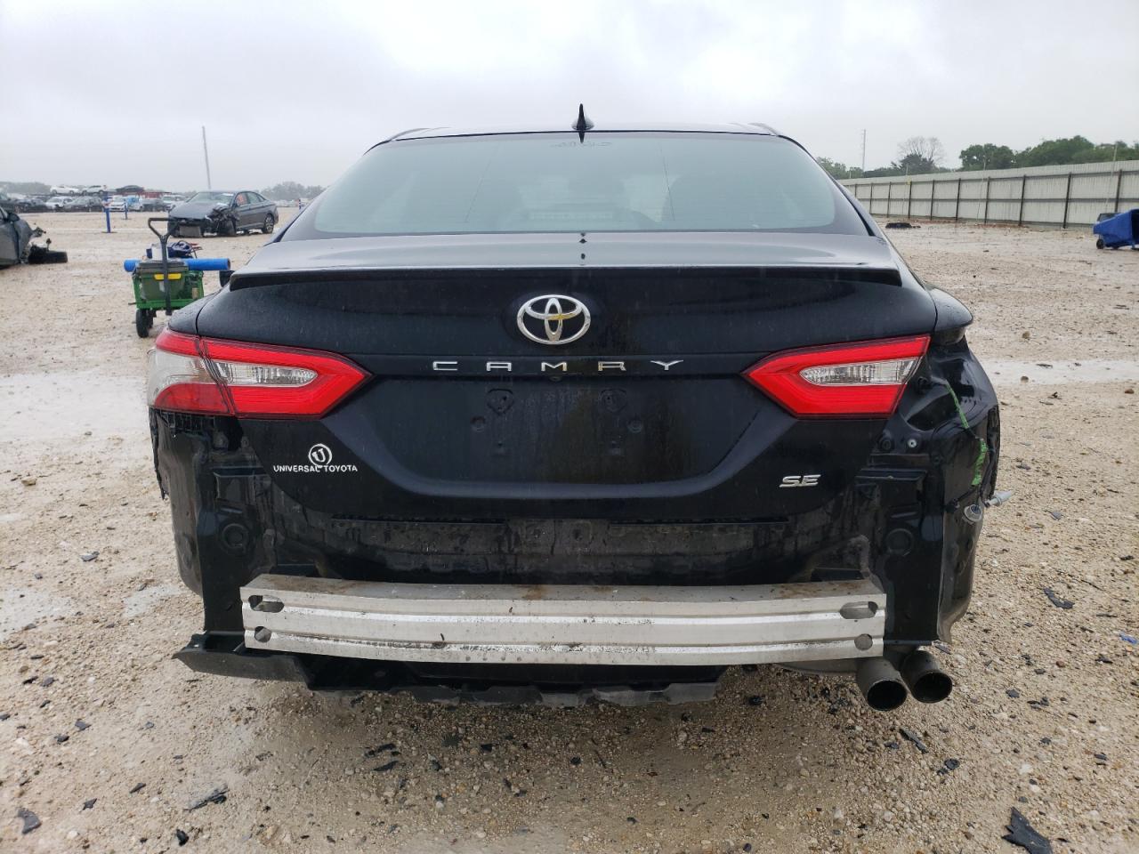 2019 Toyota Camry L vin: 4T1B11HK2KU165072