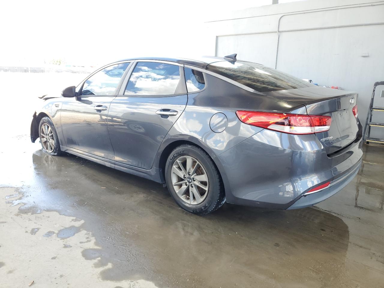 5XXGT4L1XGG007628 2016 Kia Optima Lx