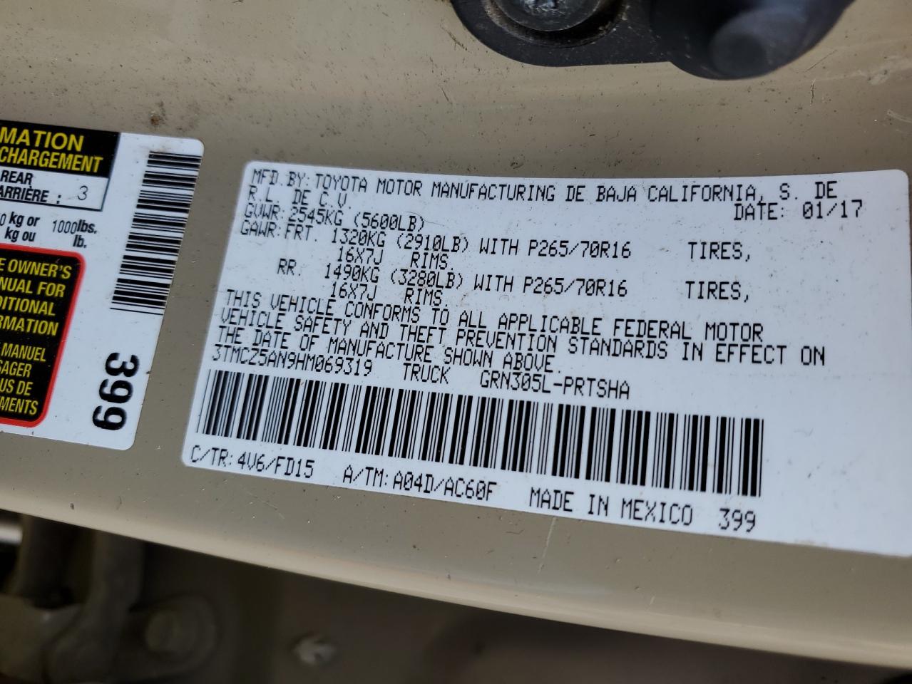 3TMCZ5AN9HM069319 2017 Toyota Tacoma Double Cab