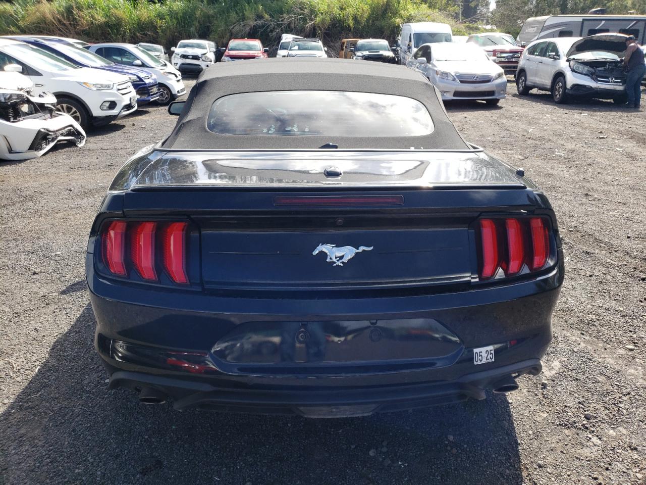 1FATP8UH5P5110021 2023 Ford Mustang