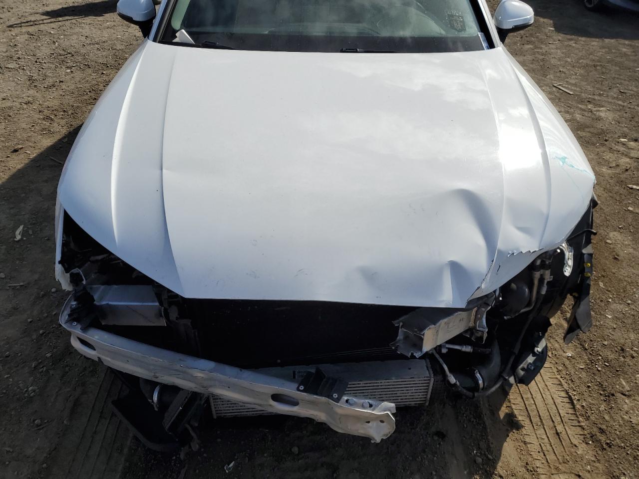 WAUKMAF44HN038369 2017 Audi A4 Ultra Premium