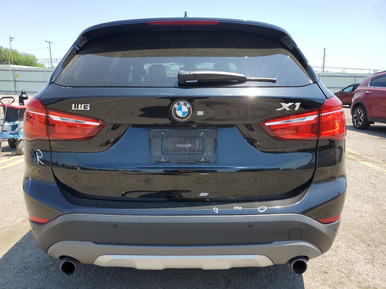 WBXHT3Z30H4A65756 2017 BMW X1 xDrive28I