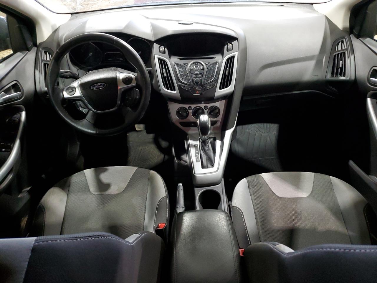 1FAHP3F29CL249074 2012 Ford Focus Se