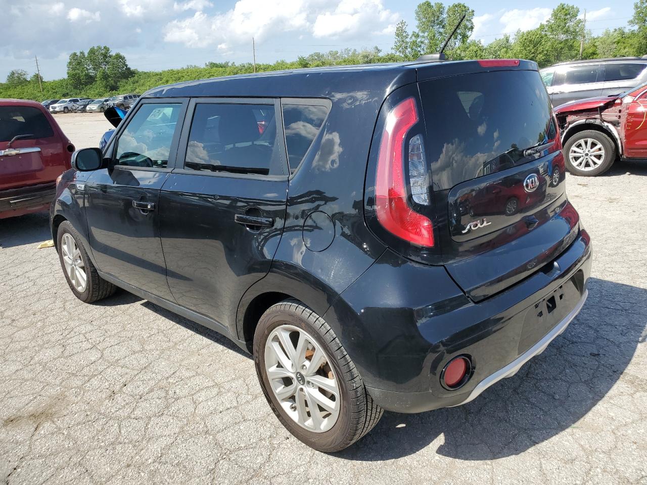 KNDJP3A56H7418304 2017 Kia Soul +