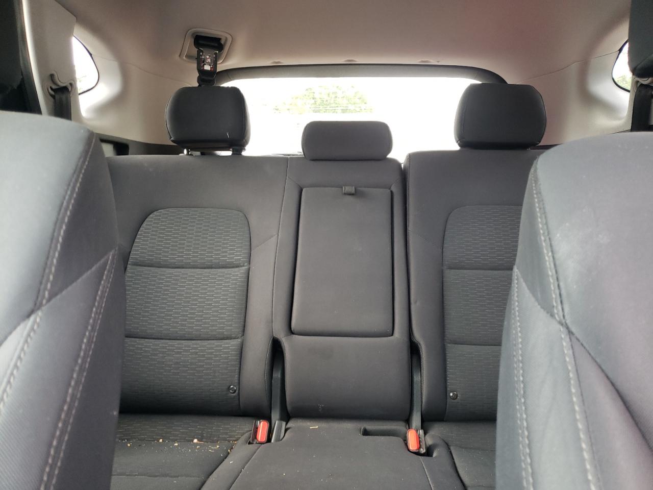 KM8J2CA46KU937914 2019 Hyundai Tucson Se