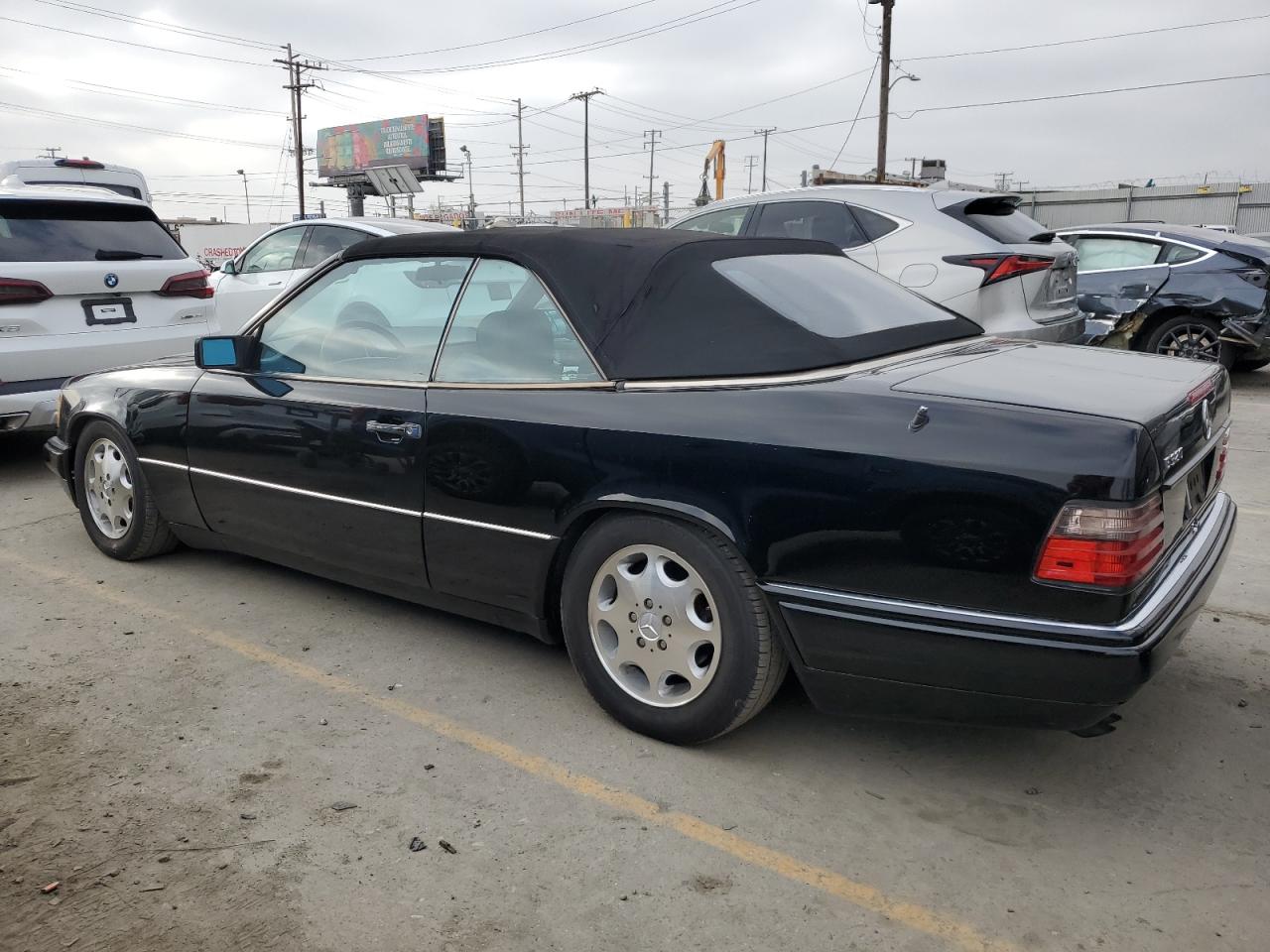 WDBEA66E3SC279839 1995 Mercedes-Benz E 320