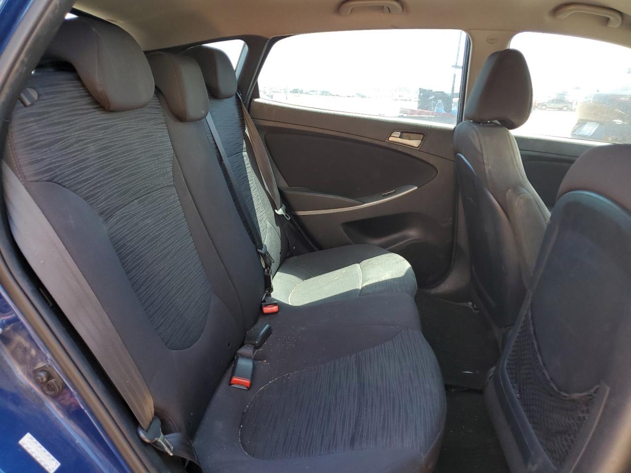 KMHCT5AE9FU217961 2015 Hyundai Accent Gs