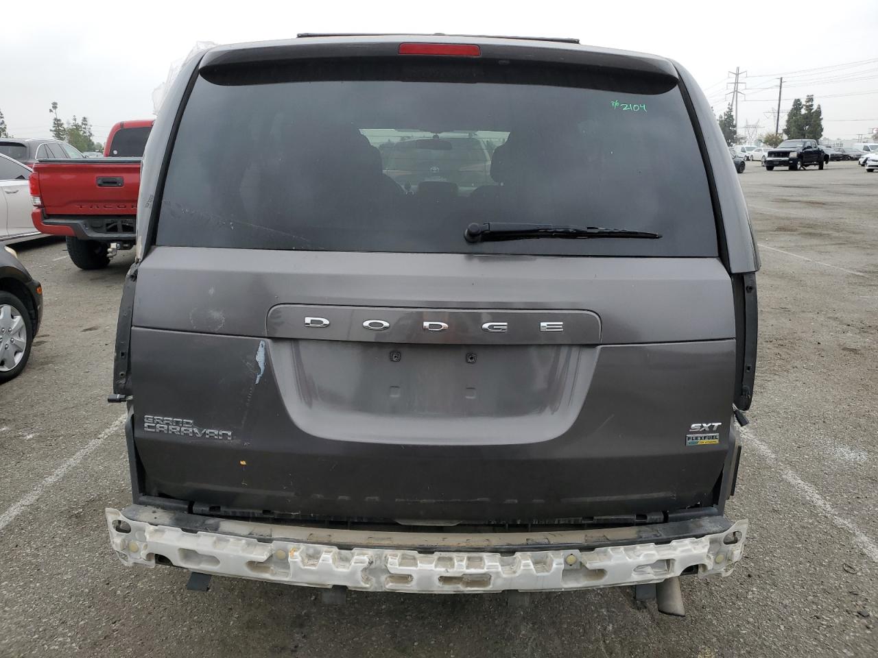 2C4RDGCG9GR235297 2016 Dodge Grand Caravan Sxt