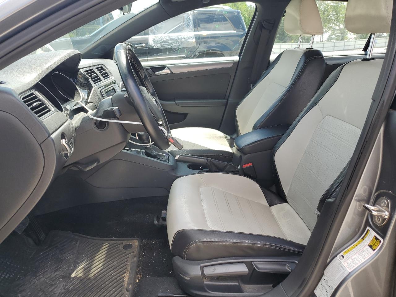 3VWD17AJ5GM273762 2016 Volkswagen Jetta Sport