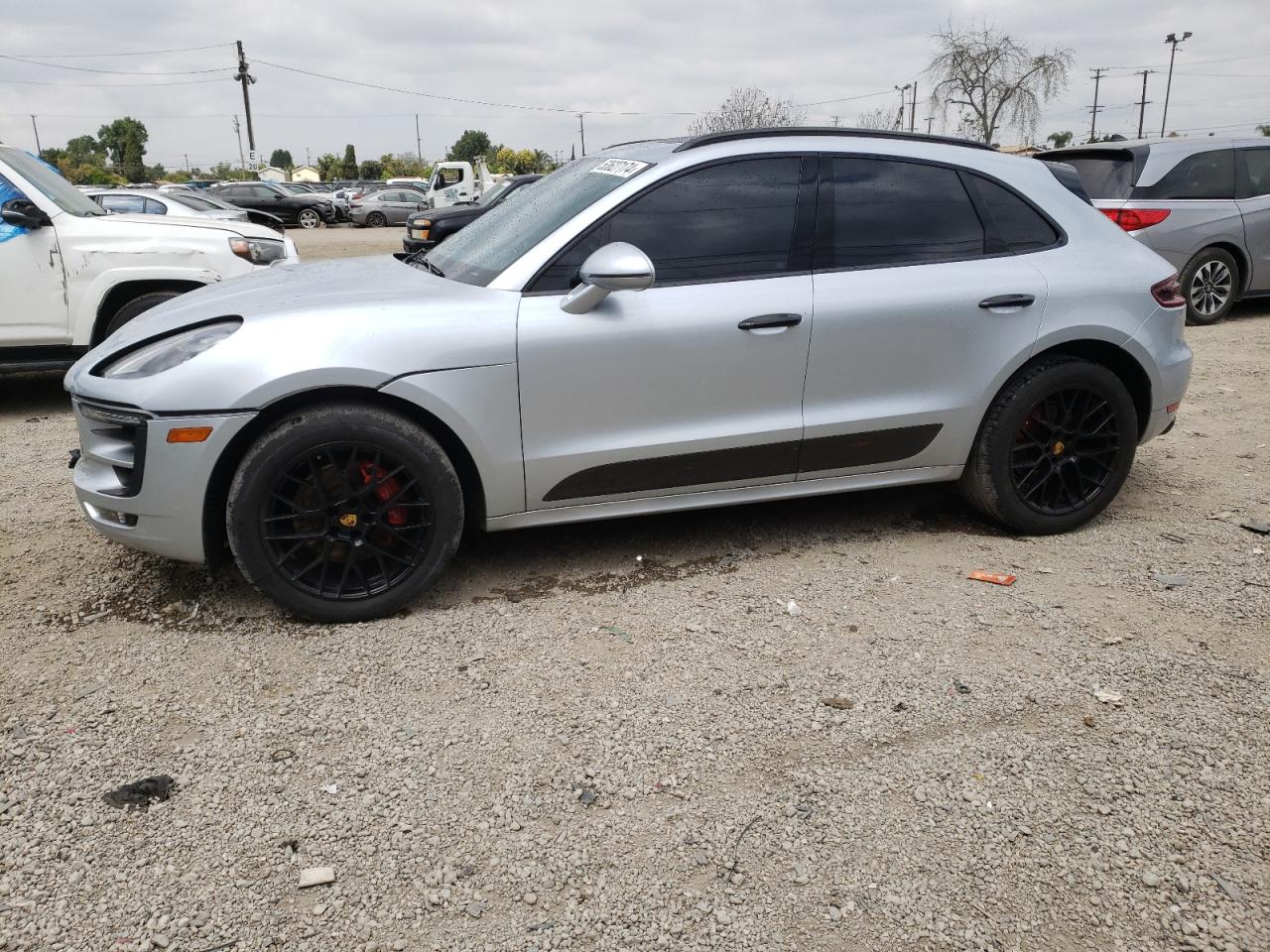 2017 Porsche Macan Gts vin: WP1AG2A56HLB56610