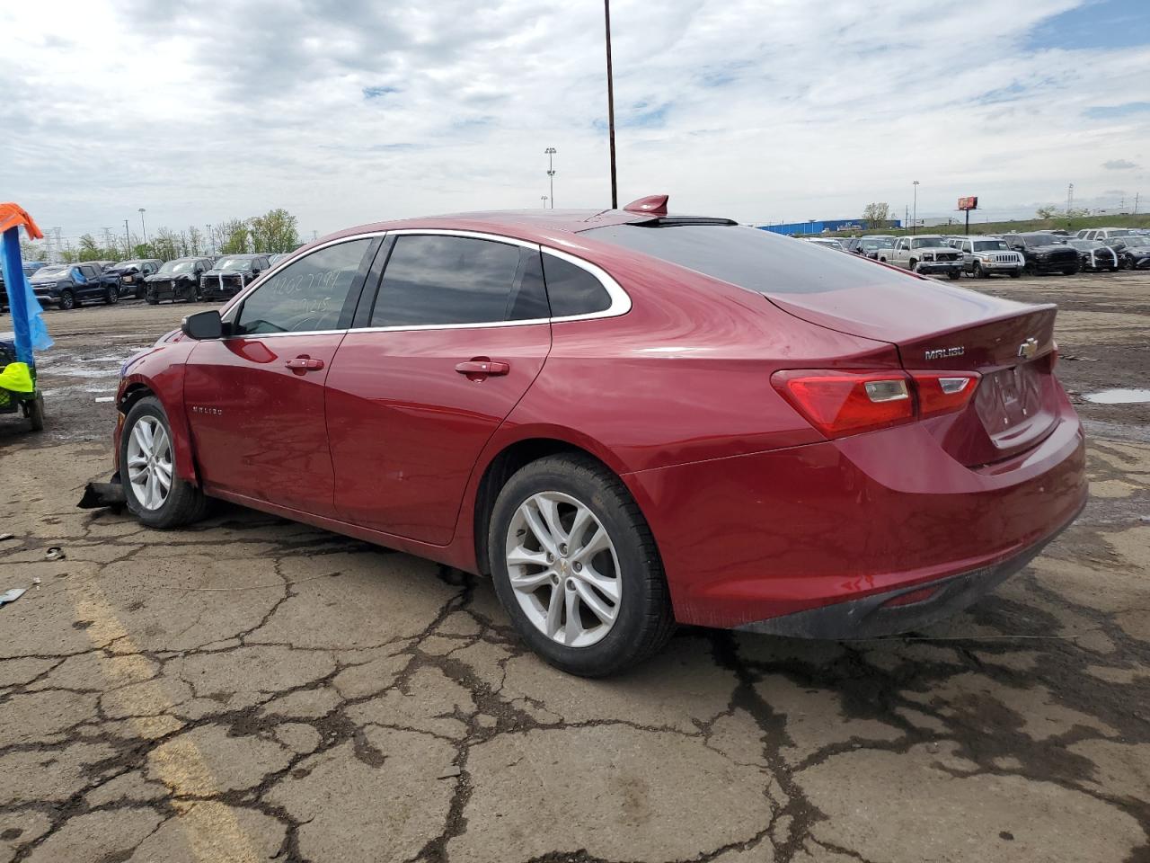 1G1ZD5ST6JF260670 2018 Chevrolet Malibu Lt