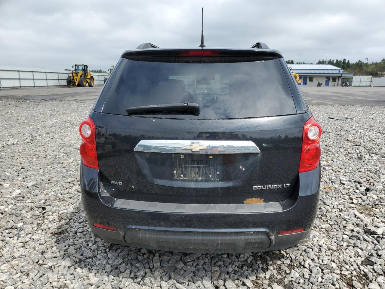 2CNFLEEC5B6417573 2011 Chevrolet Equinox Lt