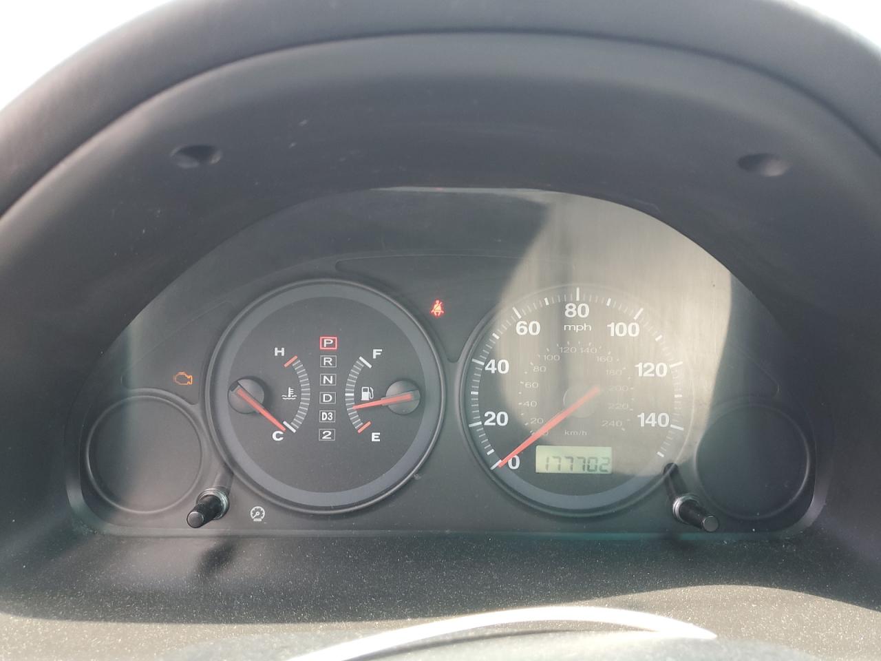 2HGES16394H547004 2004 Honda Civic Dx Vp