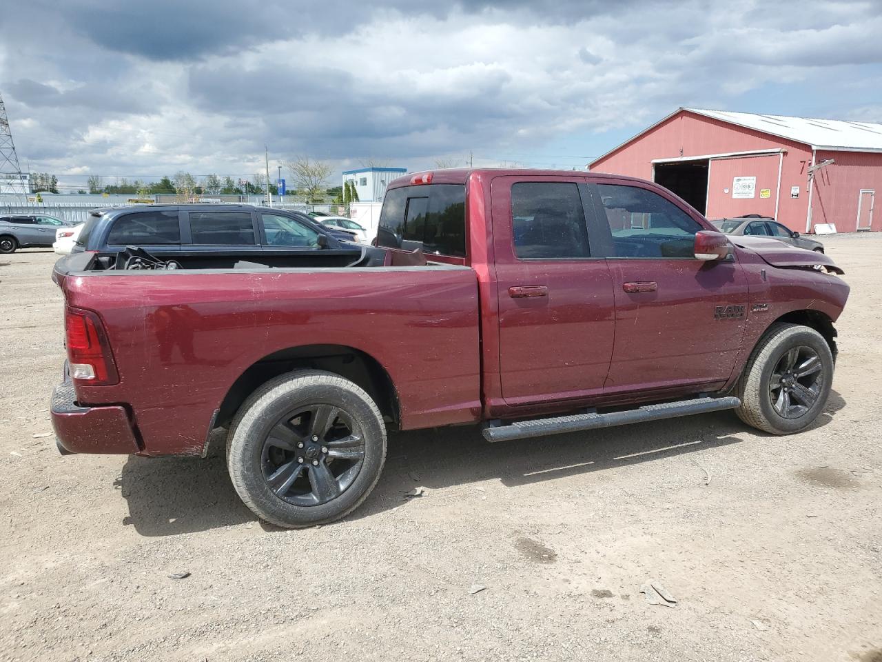 1C6RR7HT3HS824702 2017 Ram 1500 Sport