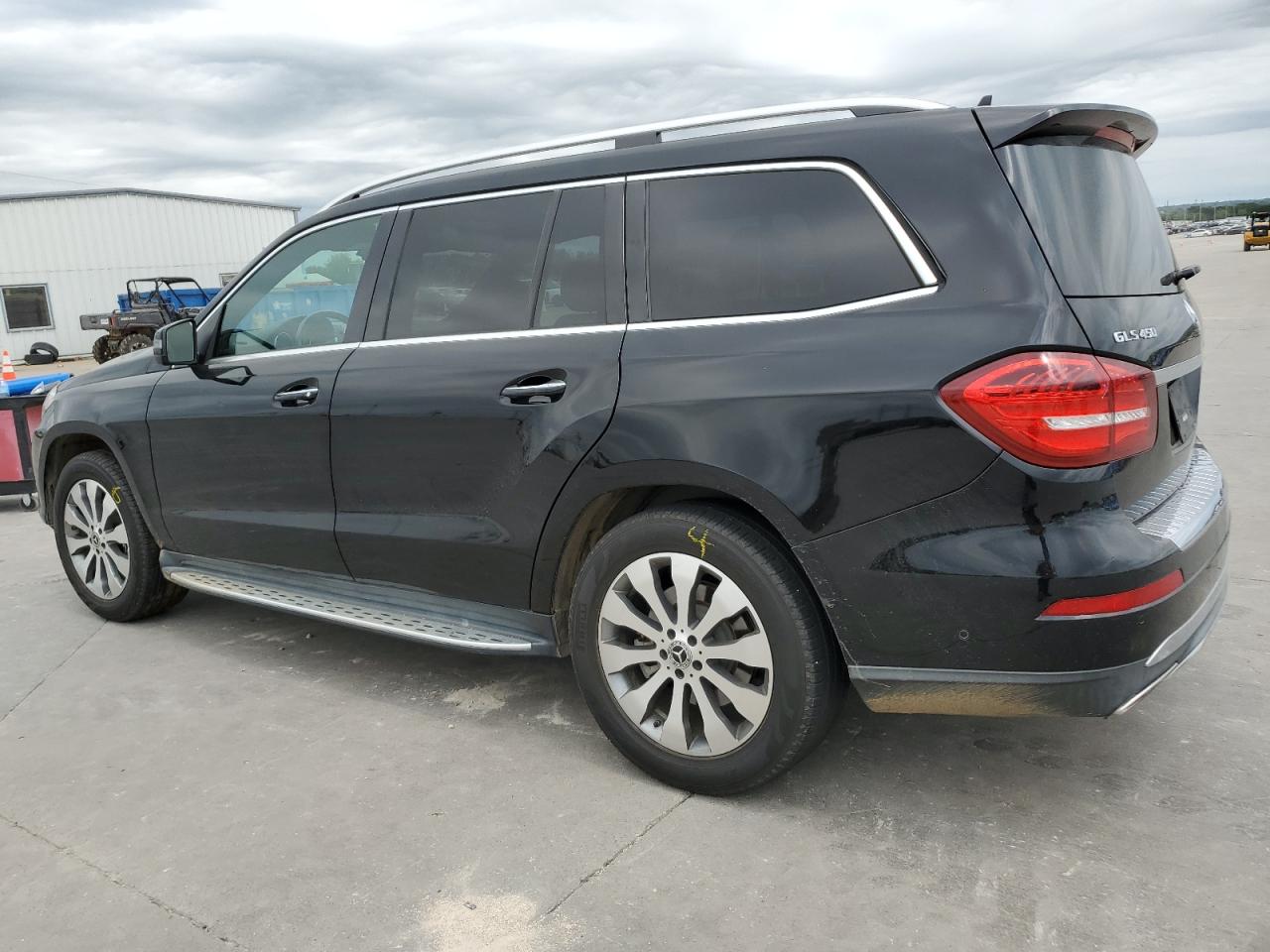 4JGDF6EE6HA987647 2017 Mercedes-Benz Gls 450 4Matic